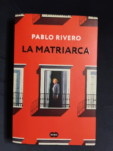 Matriarca by - la,